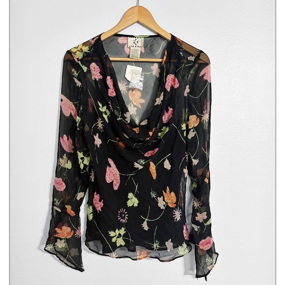 Head over to my site @vintageandvines !! - Picture 16 of 16